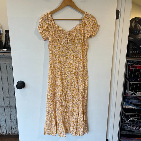 NWOT Daze Dayz Shirring Sleeves Midi Dress Yellow Floral Boho Size Medium - Picture 4 of 12